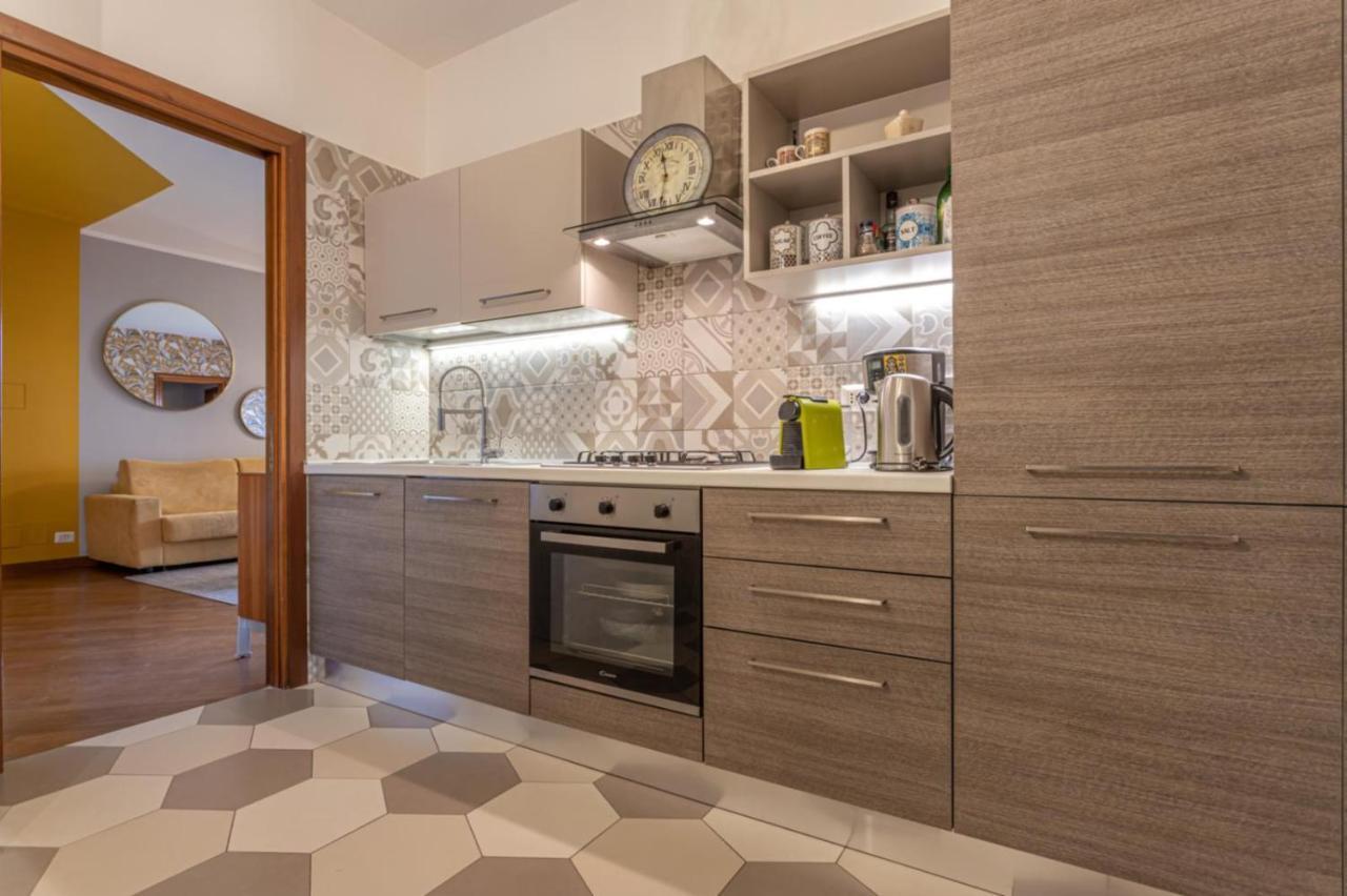 Elfaro Kitty - Stylish Apartment Close To S. Peter Roma Dış mekan fotoğraf