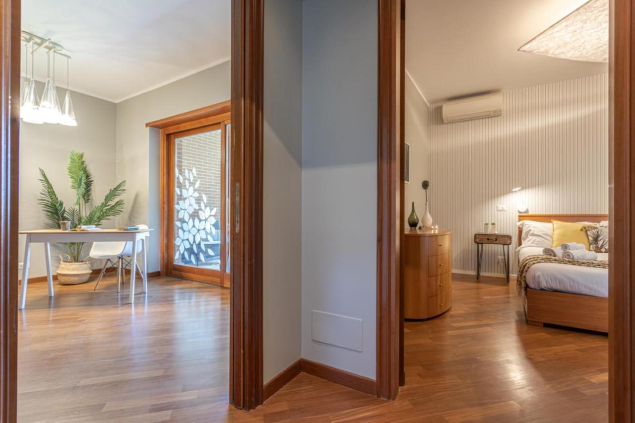 Elfaro Kitty - Stylish Apartment Close To S. Peter Roma Dış mekan fotoğraf